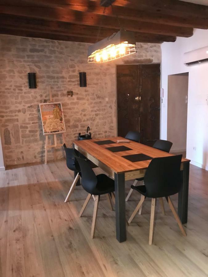 Le Logis De L'Etoile Appartement Nîmes Buitenkant foto